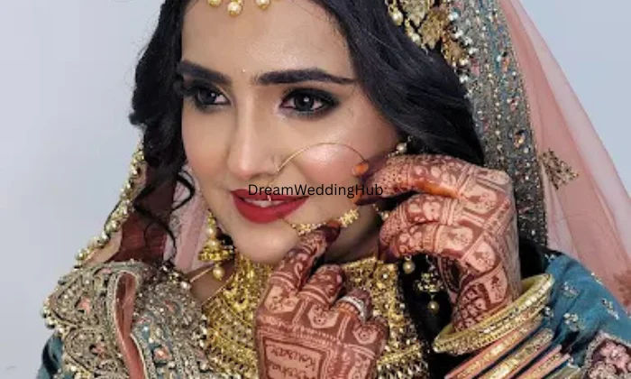 Lavina Hair  Makeup Artist